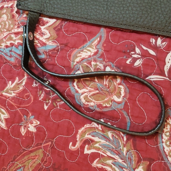 EUC- All Saints Pebbled Leather Zippered Wristlet/Pouch - Picture 4 of 7